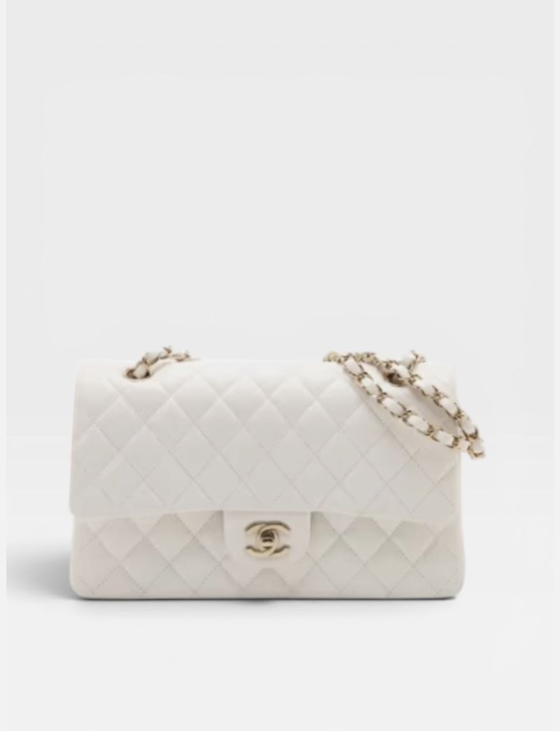 Chanel medium caviar white ghw microchip 2021
