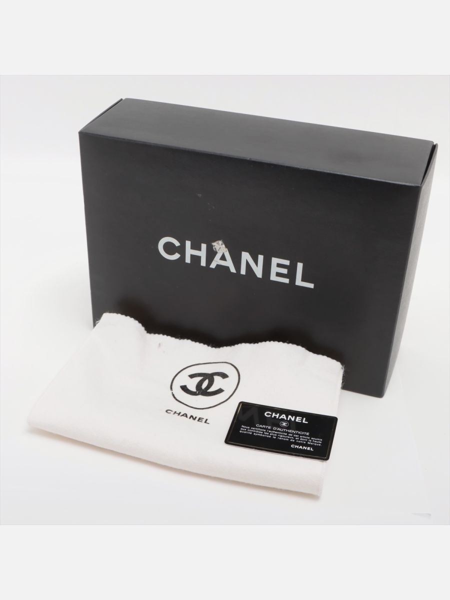Chanel medium 25 black