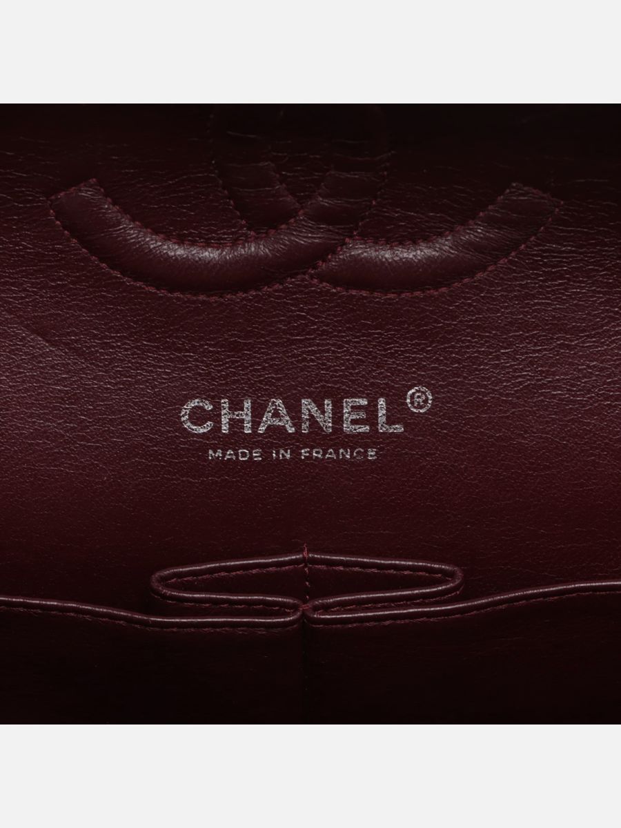 Chanel medium 25 black shw