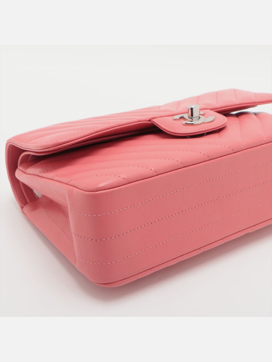 Chanel small 23 pink Chevron shw