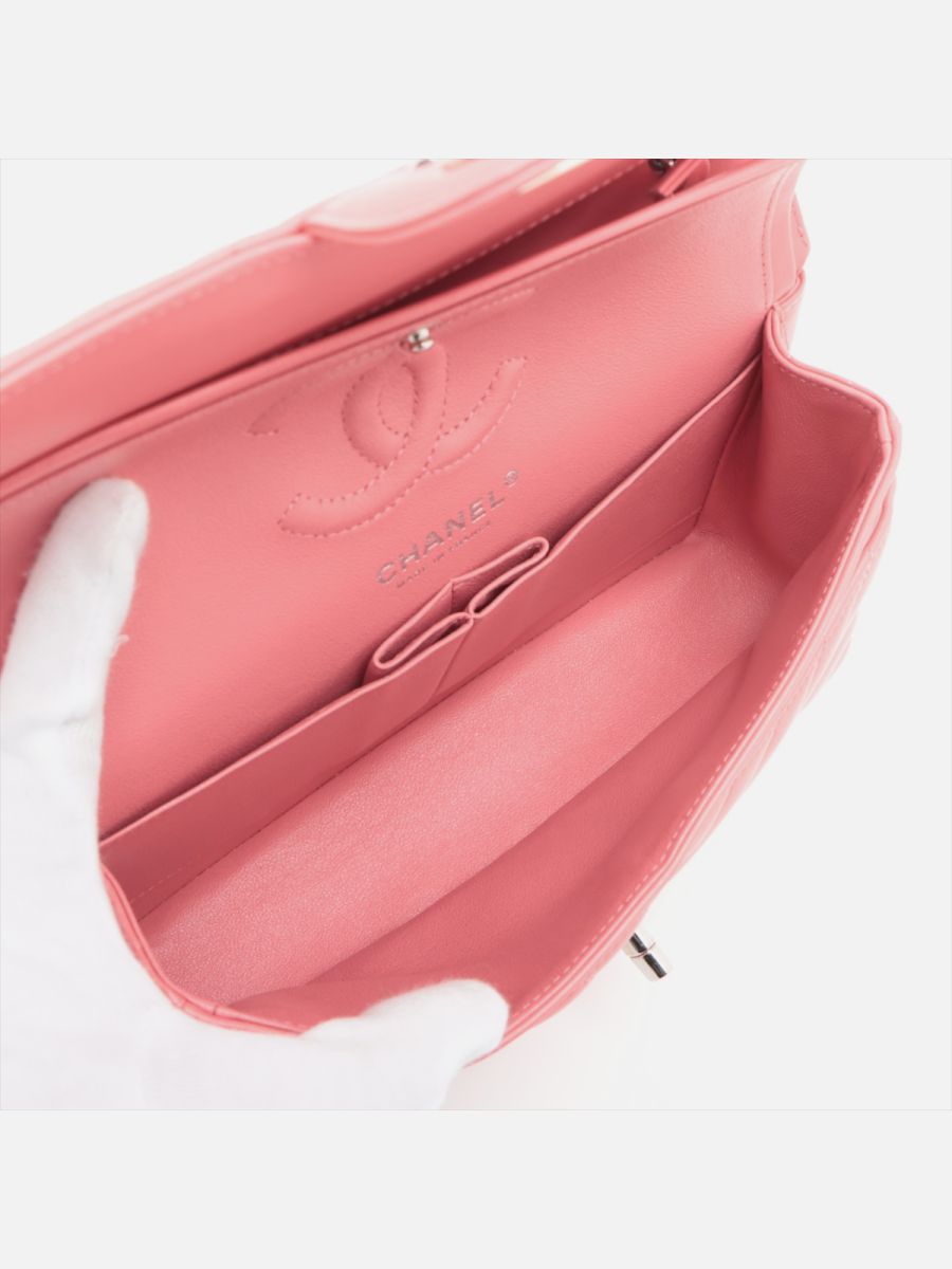 Chanel small 23 pink Chevron shw