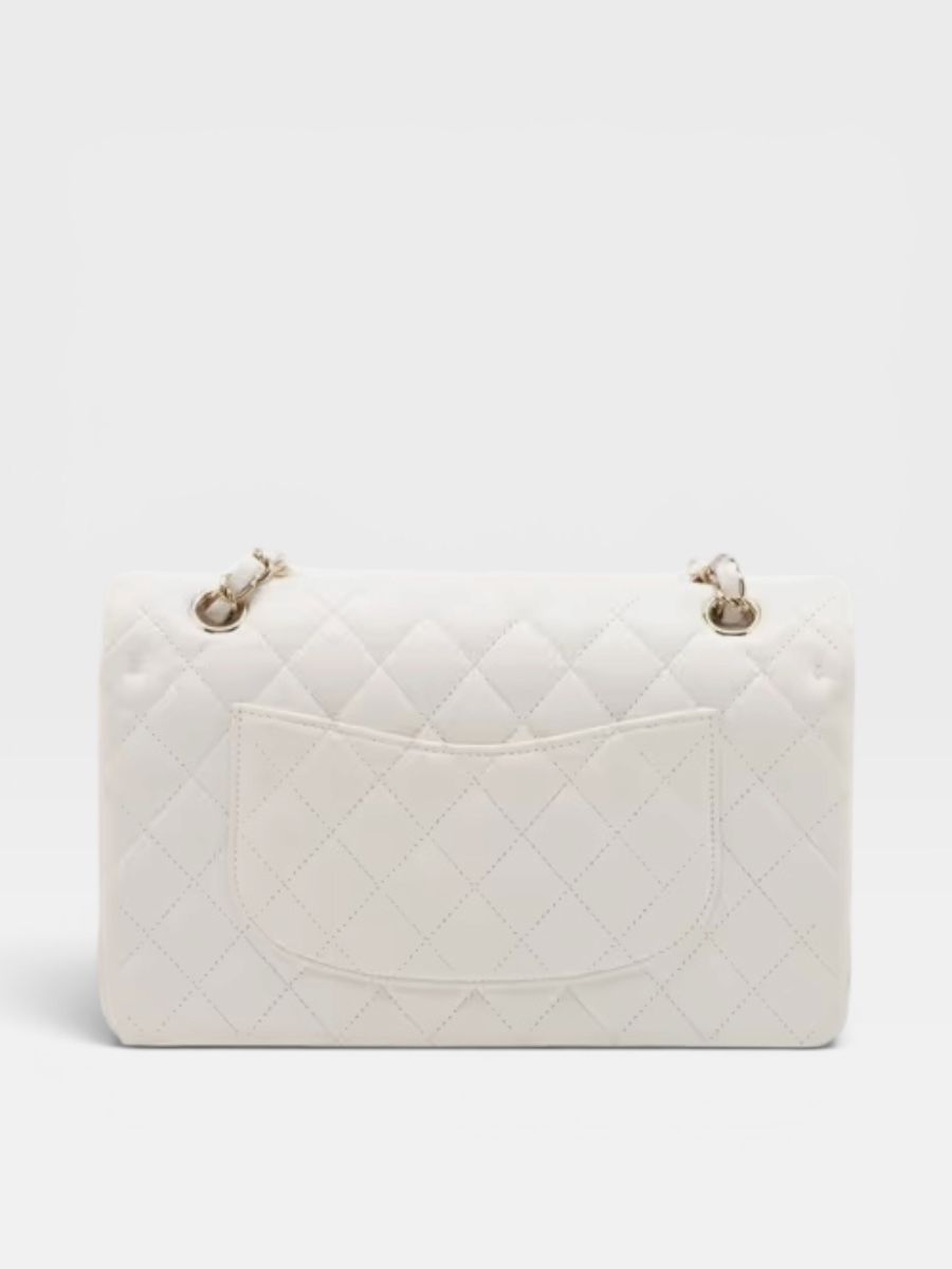 Chanel medium caviar white ghw microchip 2021