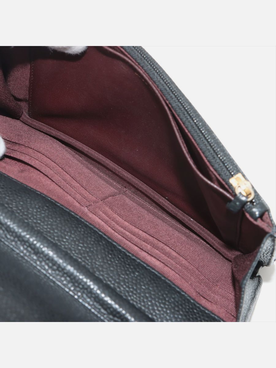 Chanel WOC caviar black ghw