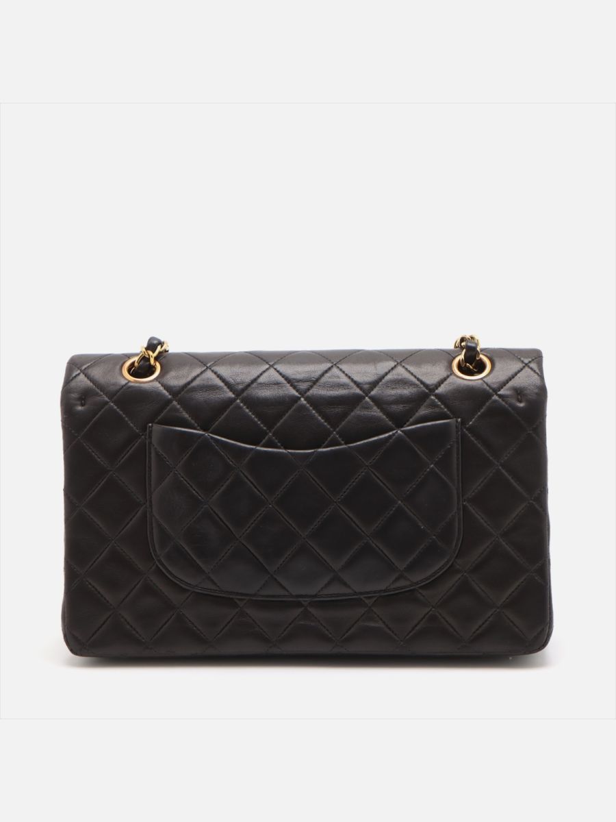 Chanel medium timeless black  