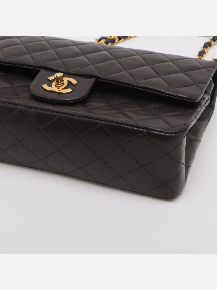 Chanel medium timeless black  