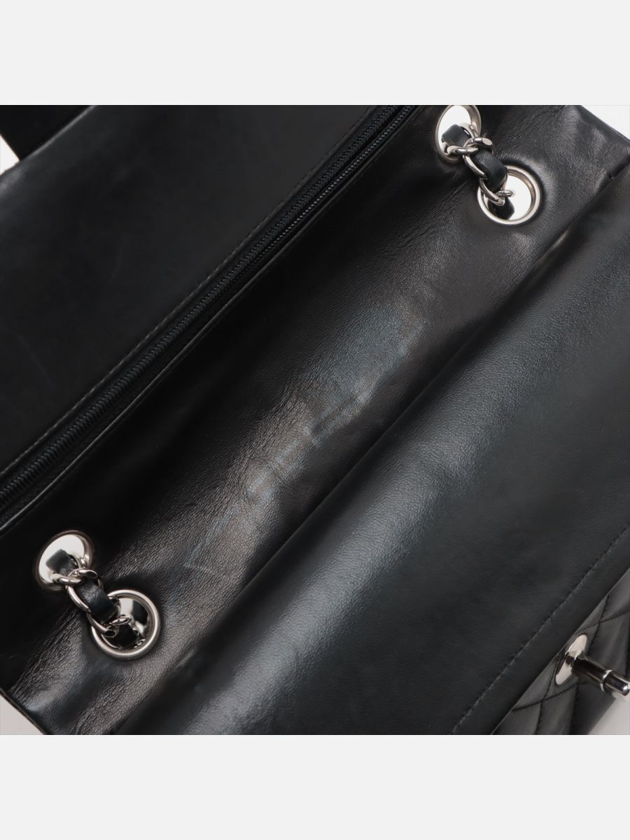 Chanel medium 25 black shw