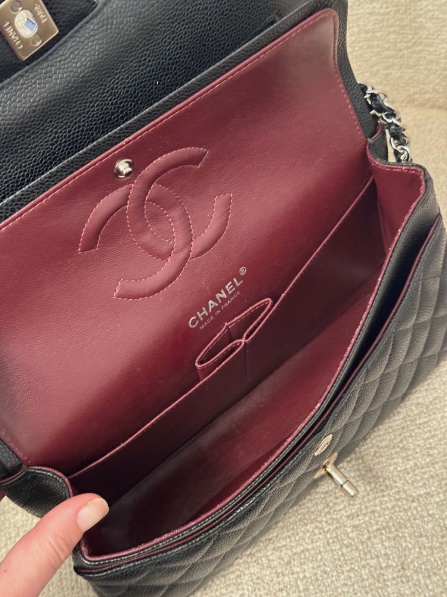 Chanel medium 25 Timeless