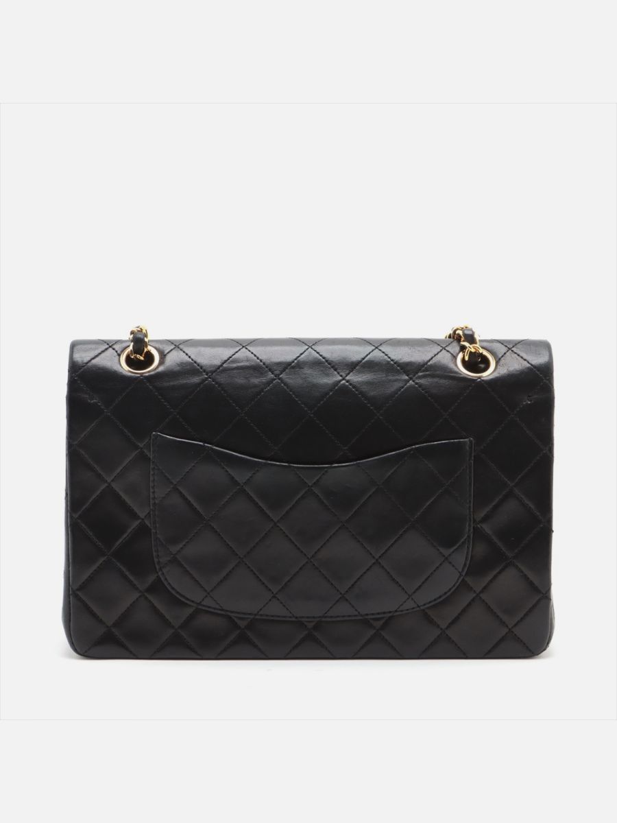 Chanel medium timeless 25