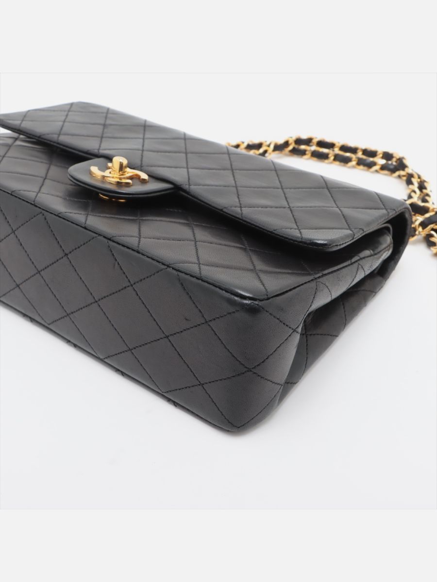 Chanel medium timeless 25
