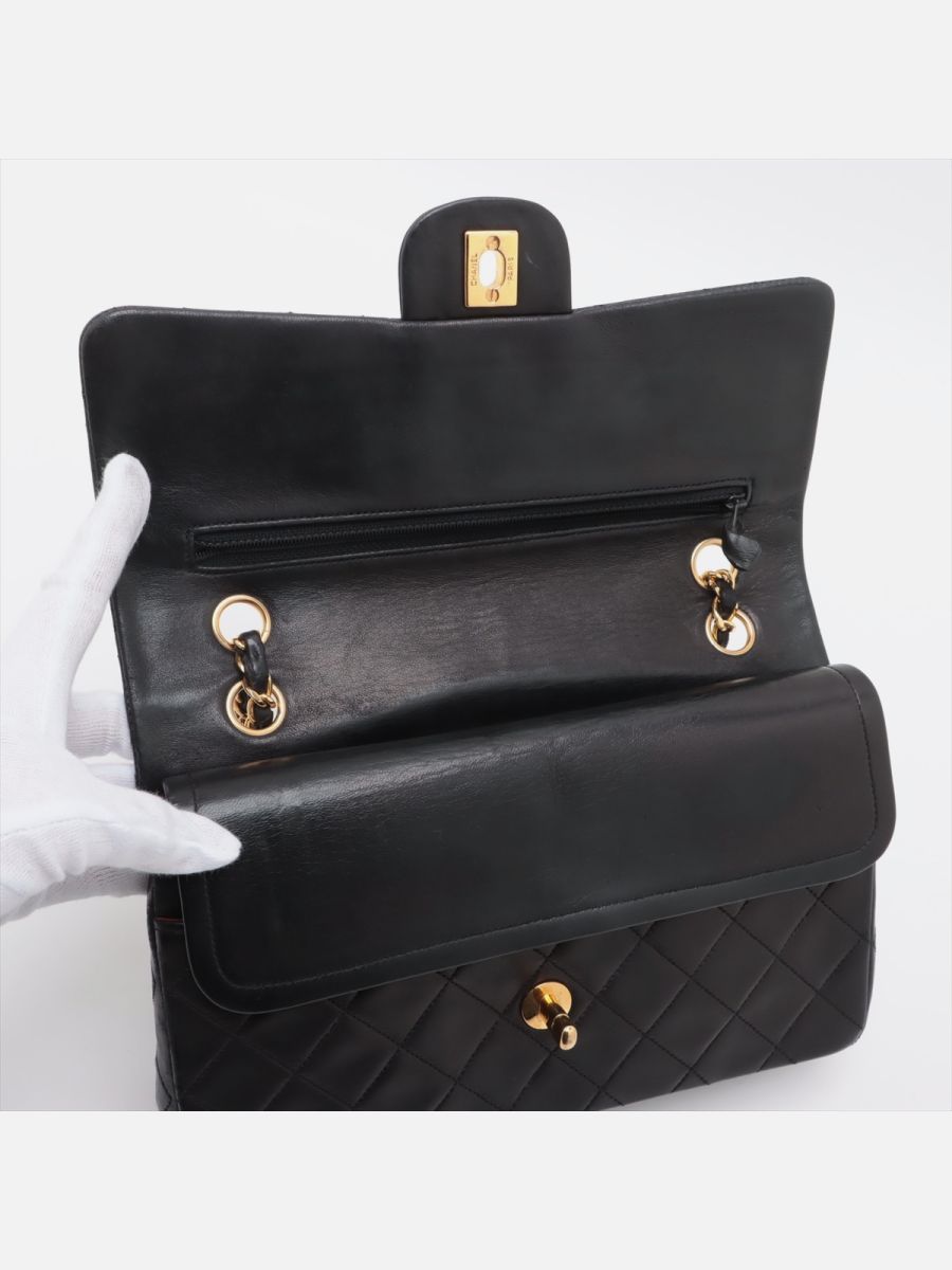 Chanel medium timeless 25