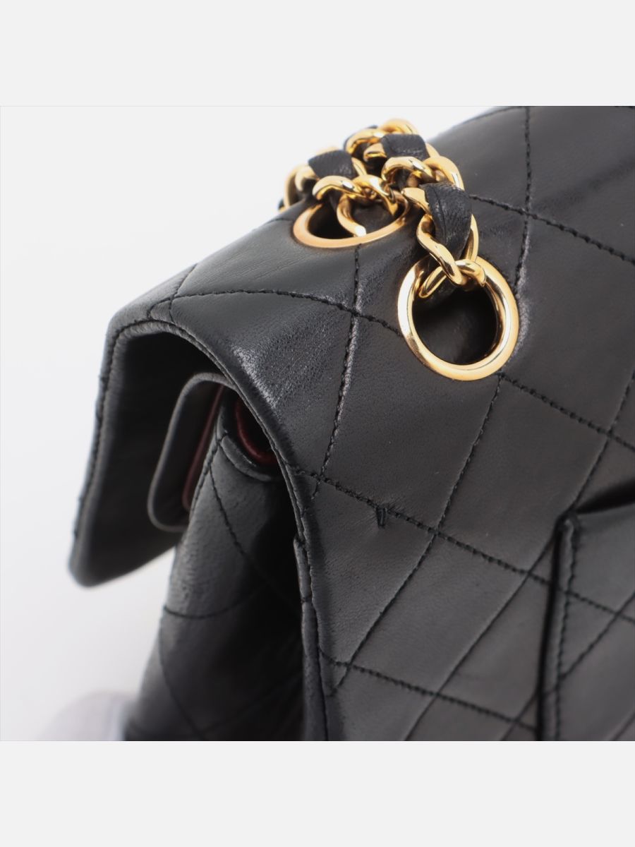 Chanel medium timeless 25