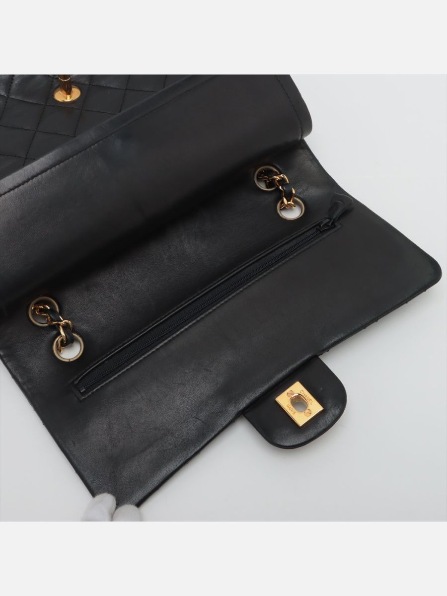 Chanel medium 25 Timeless
