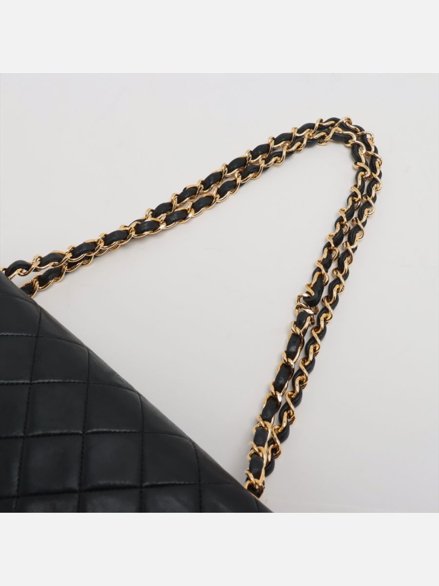 Chanel medium 25 Timeless