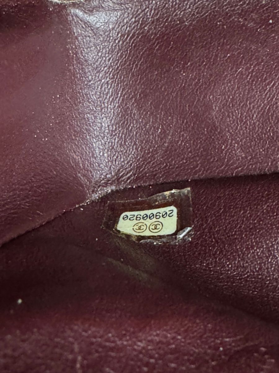 Chanel medium caviar