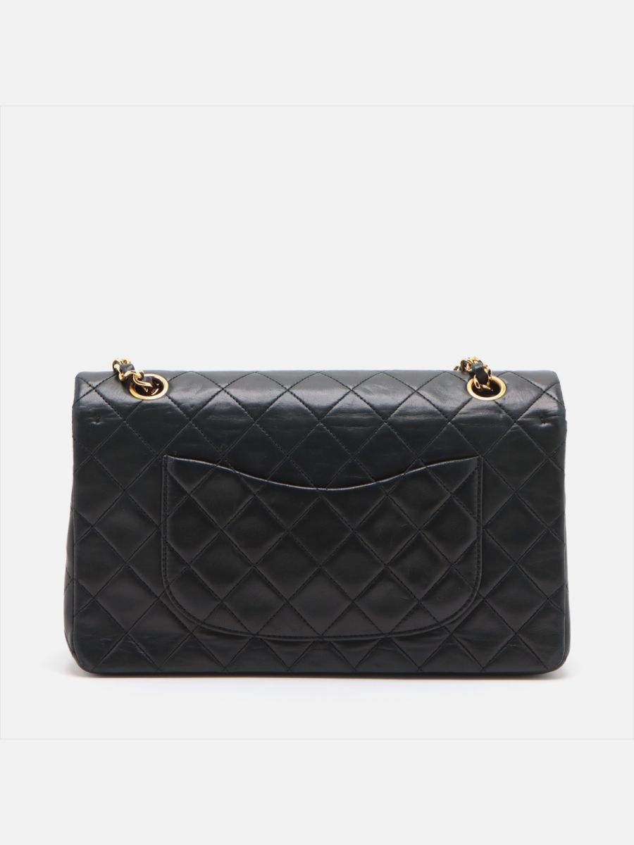 Chanel medium 25 black ghw