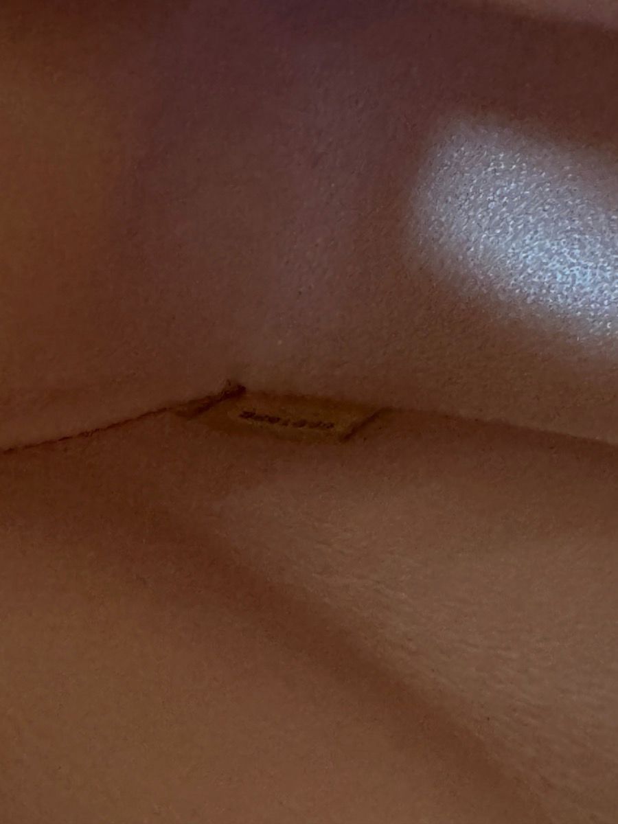 Chanel medium 25 peach beige