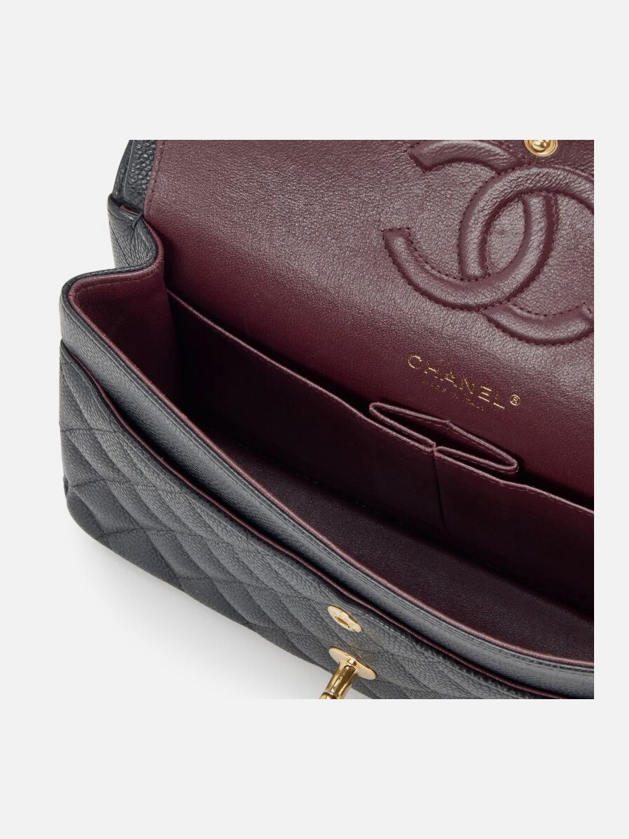 Chanel medium black caviar ghw