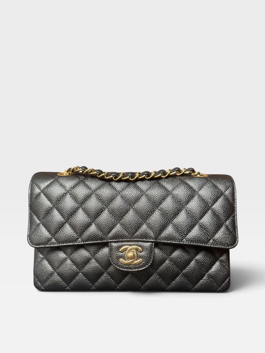 Chanel black medium caviar ghw 25 series 2018