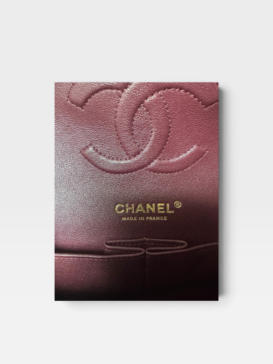 Chanel black medium caviar ghw 25 series 2018