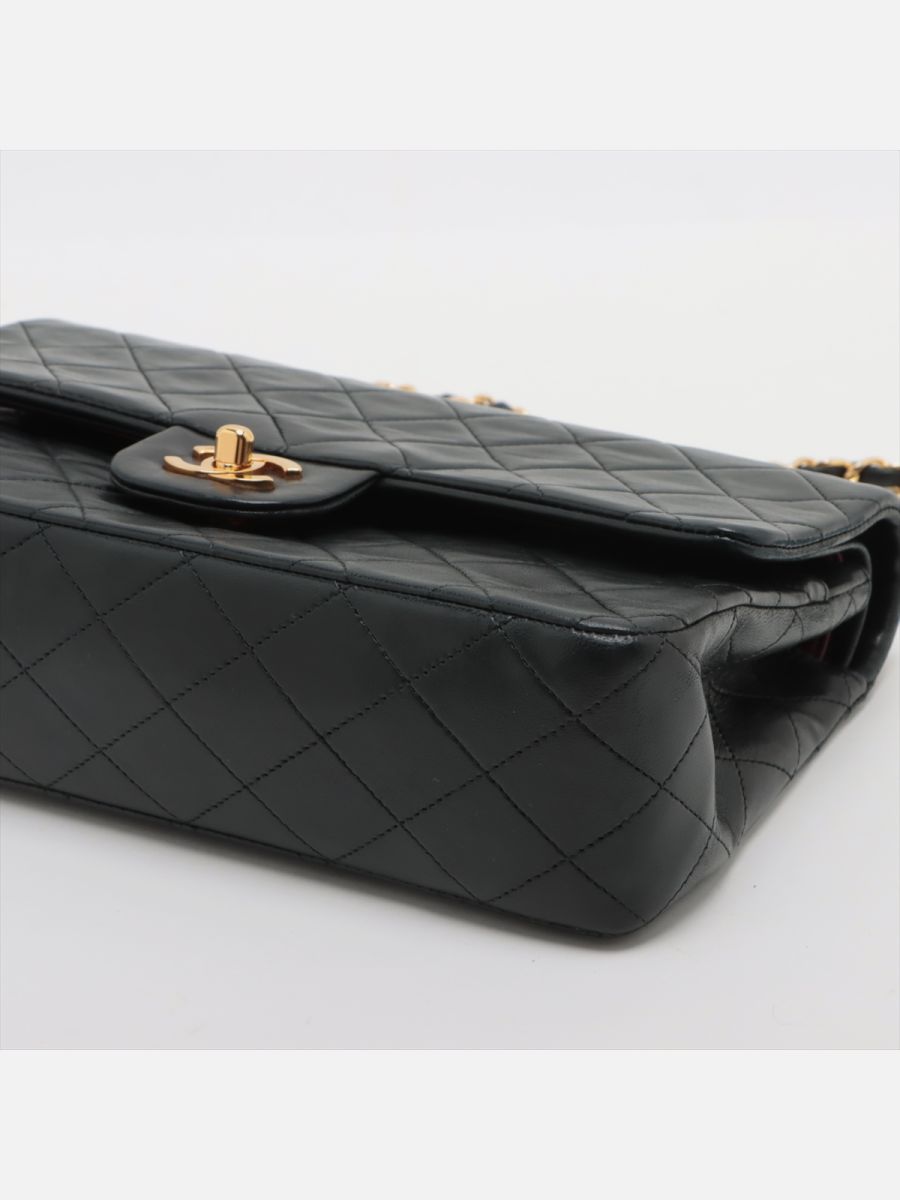 Chanel medium timeless black 