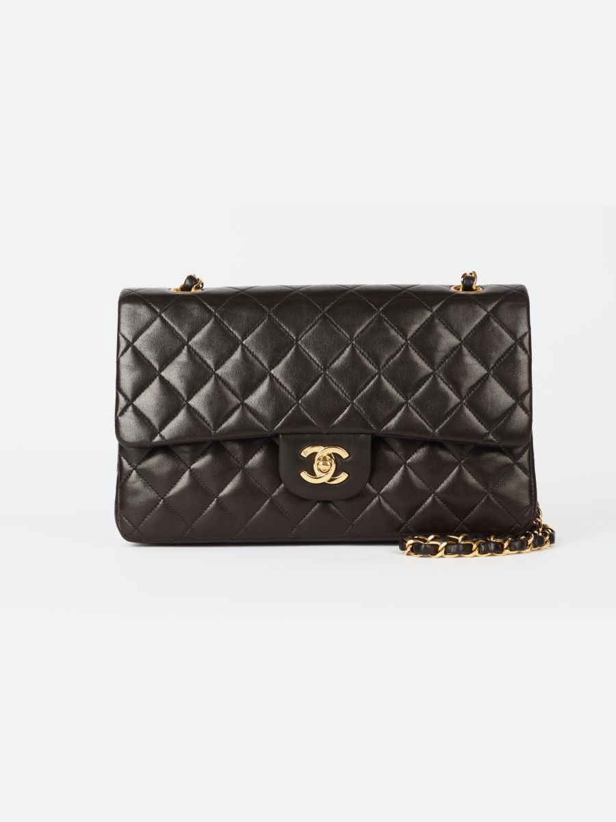 Chanel medium timeless black ghw