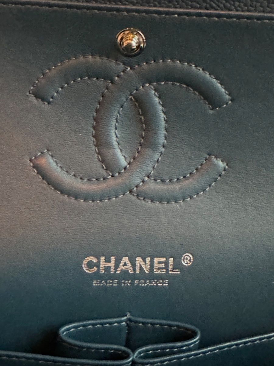 Chanel medium jean blue caviar 