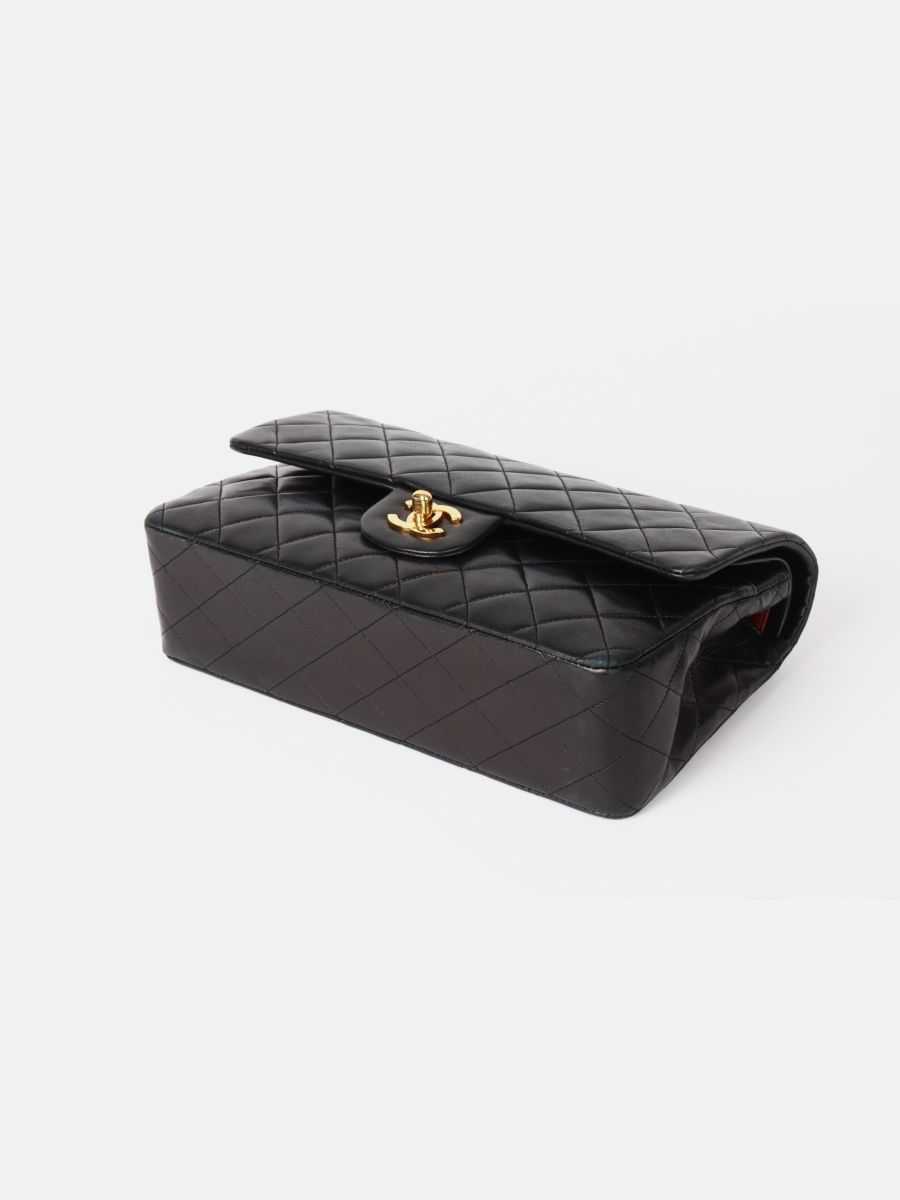Chanel medium timeless black ghw