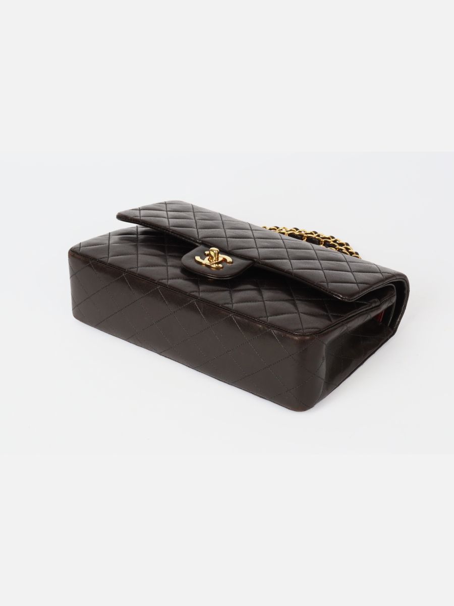 Chanel medium timeless black ghw