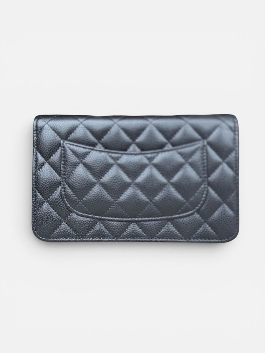 Chanel new turnlock black woc ghw 