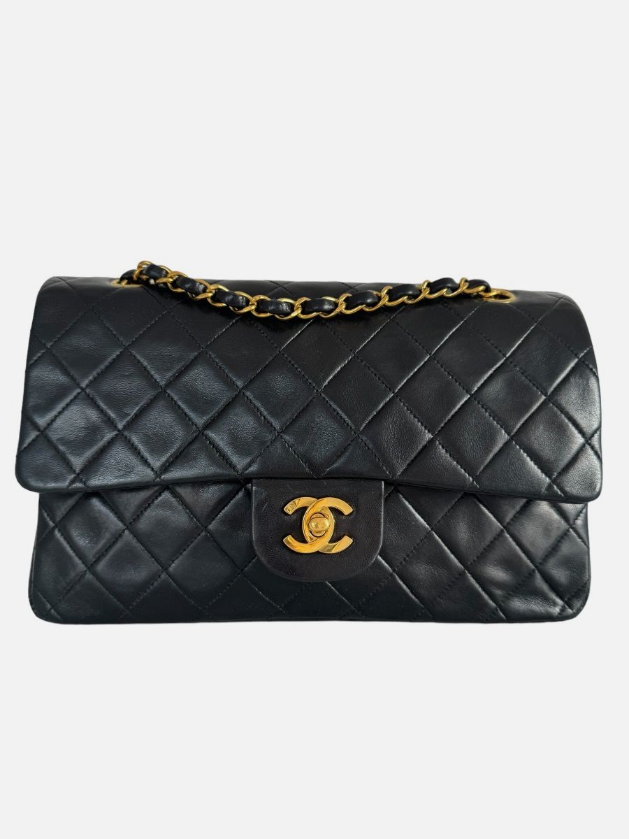 Chanel Medium 25 