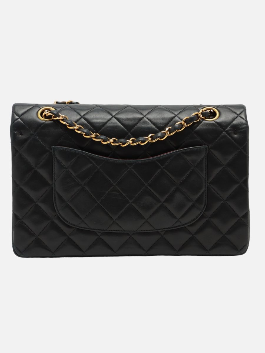 Chanel Medium 25