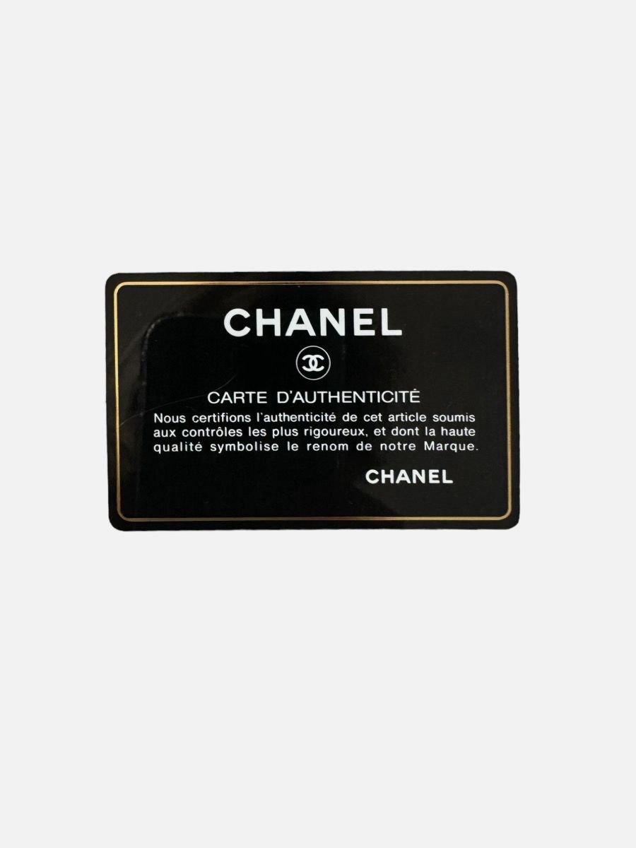 Chanel caviar wallet