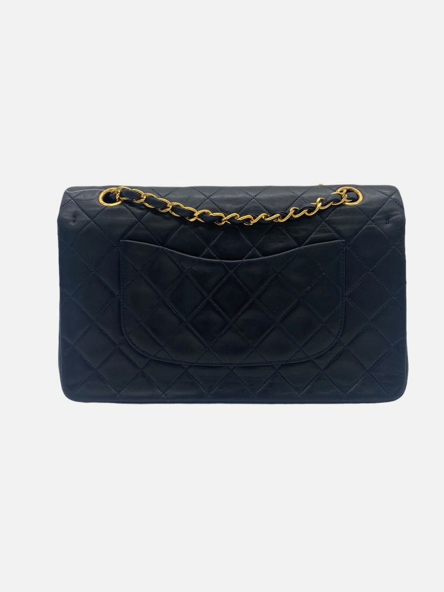 Chanel Medium 25