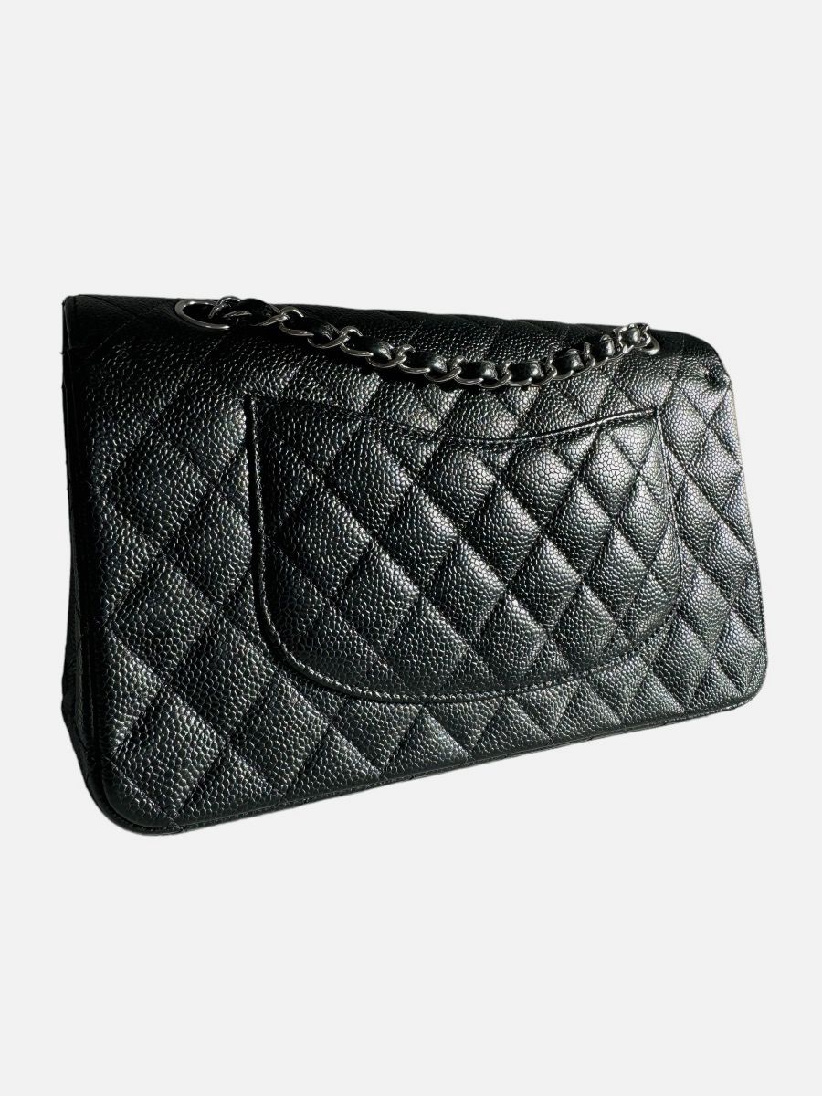 Chanel Medium 25 caviar
