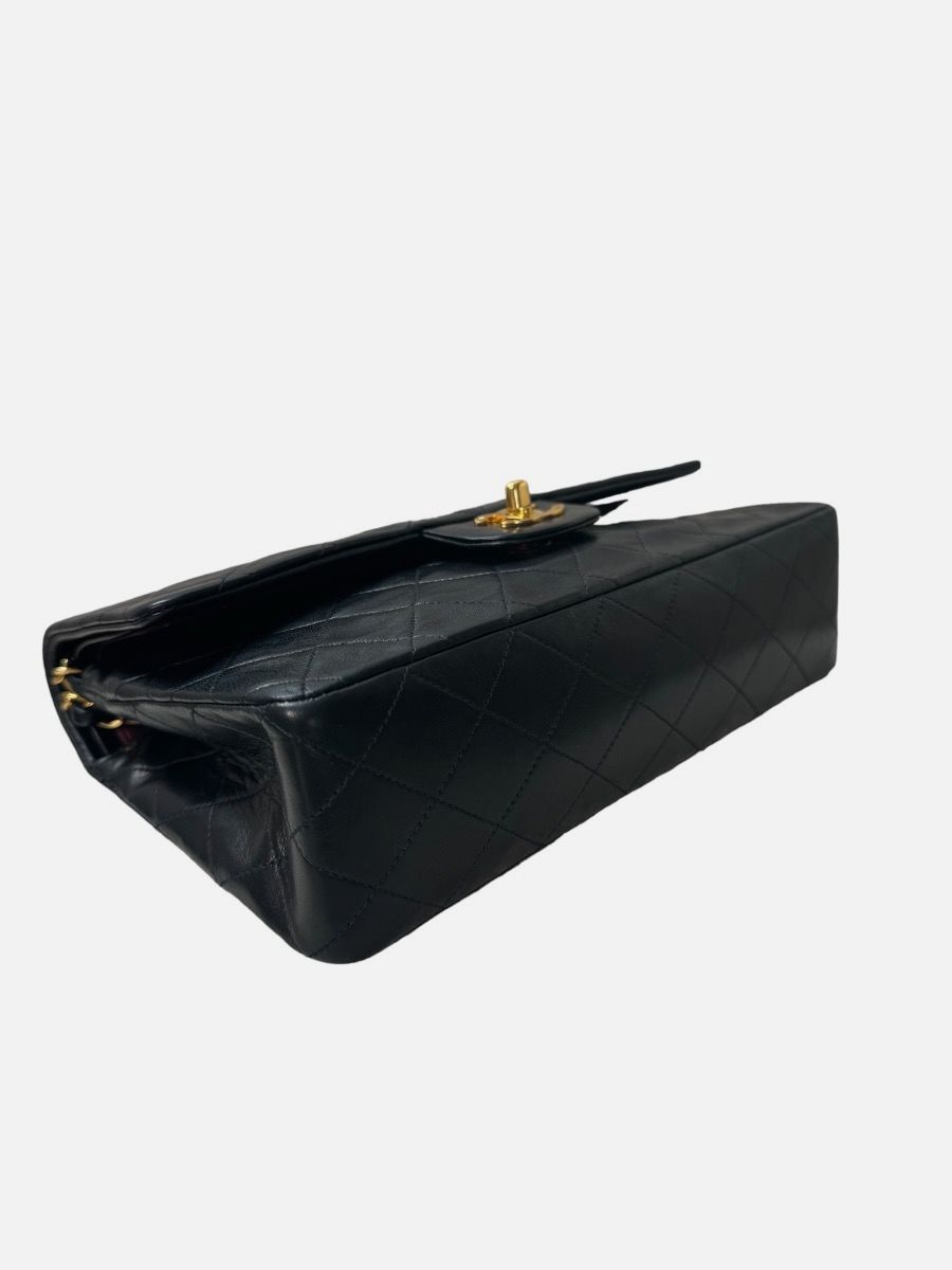 Chanel Medium 25 