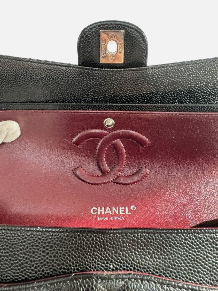 Chanel Medium 25 caviar