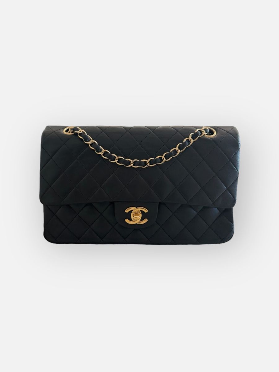 Chanel Medium 25 