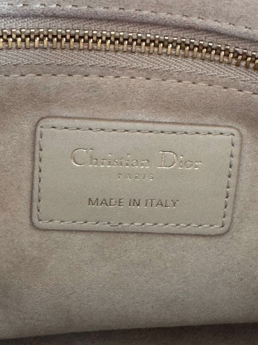 Lady Dior medium light beige ghw 